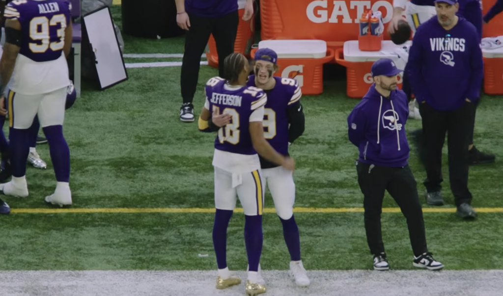 Pros and Cons of Potential Quarterback Options for the Vikings